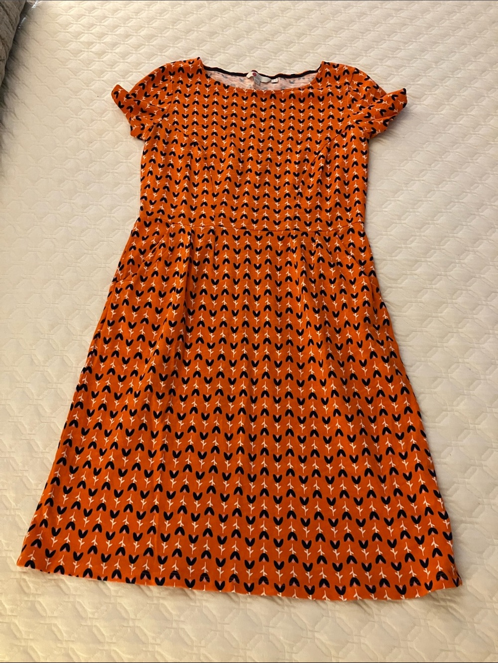 Boden patterned dress with pockets 4p